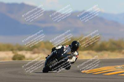 media/Oct-09-2022-SoCal Trackdays (Sun) [[95640aeeb6]]/Turn 15 (150pm)/